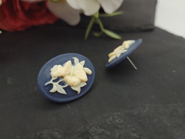 Blumen ovale Ohrstecker flower